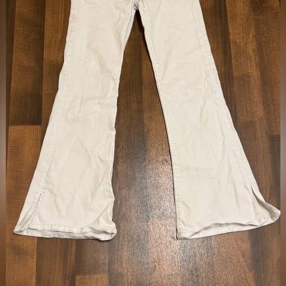 American Eagle Outfitters White Stretch Pants - Picture 2 of 6